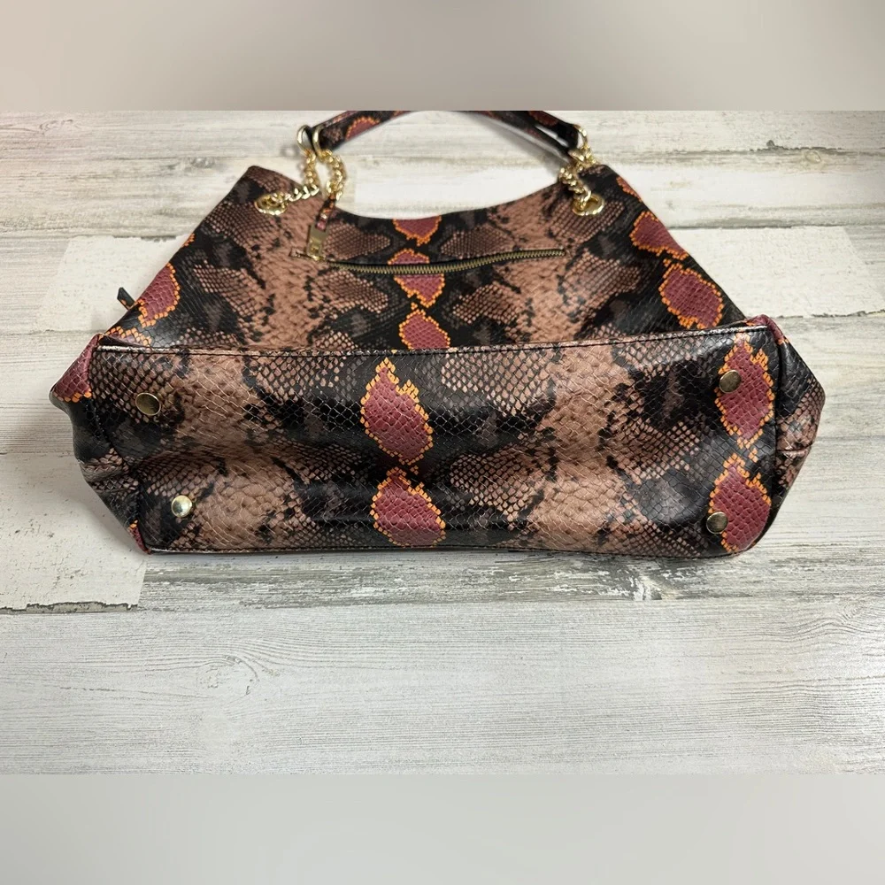 INC‎ International Concepts Snakeskin Print Bag Gold Chain Handle Strap Purse